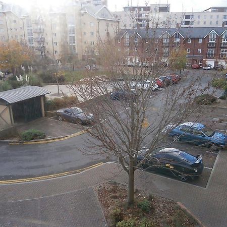 Tiger Bay House Apartment Cardiff Bagian luar foto